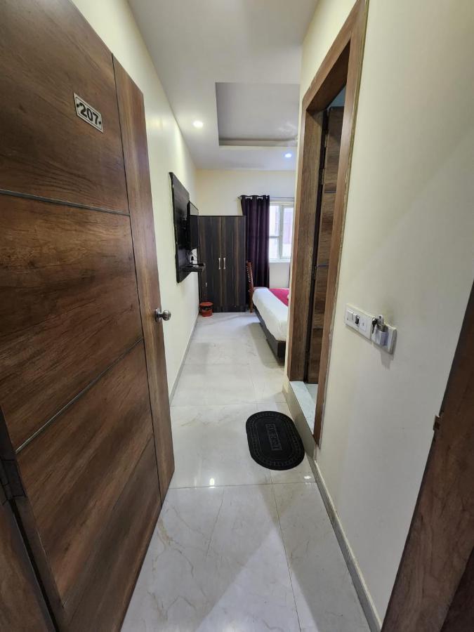 Airport Hotel Ivy With Free Airport Transfr New Delhi Eksteriør bilde