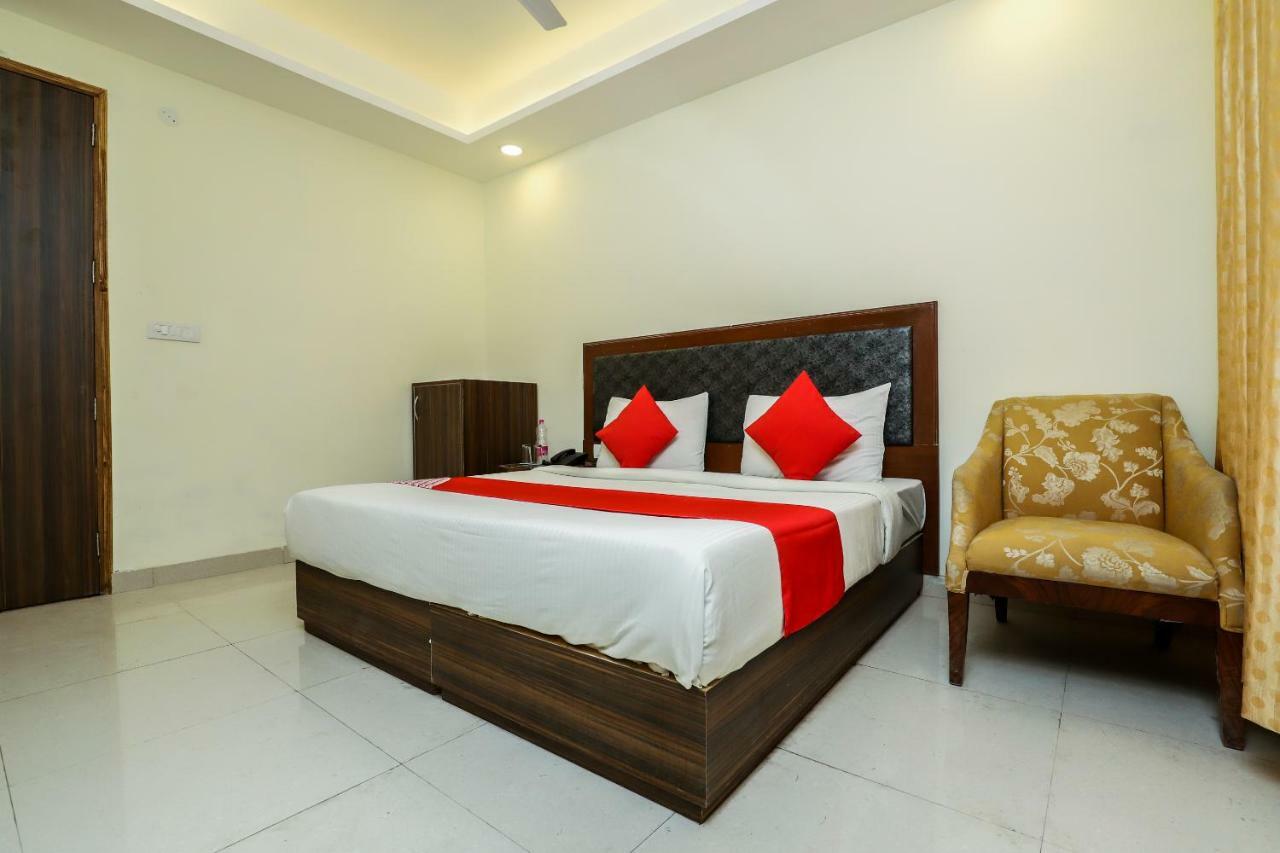 Airport Hotel Ivy With Free Airport Transfr New Delhi Eksteriør bilde
